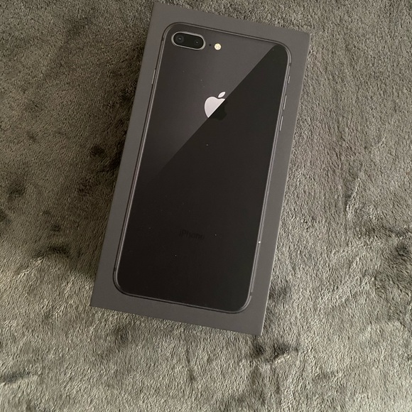 Box iPhone - Picture 2 of 2